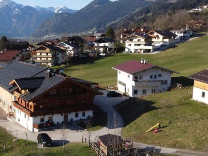 Holiday On An Organic Farm In Hart Im Zillertal Exterior foto