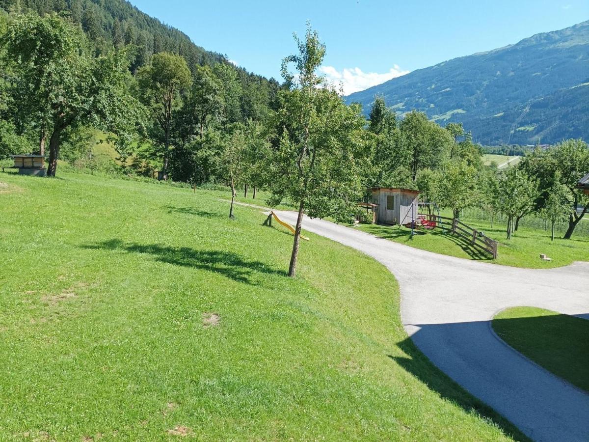 Holiday On An Organic Farm In Hart Im Zillertal Exterior foto